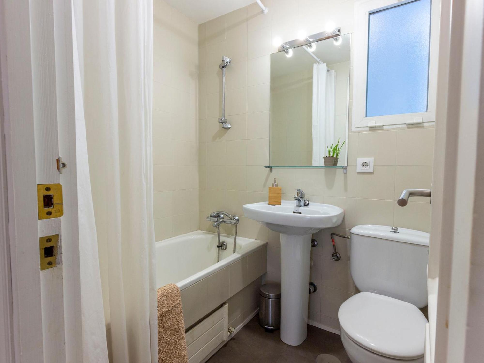 Apartment Chamartin-Ciudad Ramos Carrion By Interhome マドリード エクステリア 写真